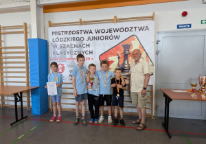 Złota drużyna młodzików.