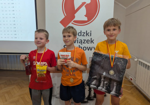 Turniej szachów szybkich: Grześ- II miejsce, Ignacy- III miejsce.