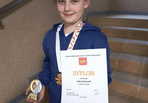 Julia Szwonek zajęła I miejsce i zdobyła V kategorię.