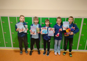 III b wygrywa liczebnością i zaangażowaniem.