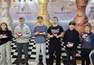 Najlepsi w blitzu: Zuzia, Miłosz i Bartek.