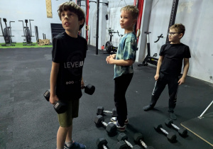 Ciężarki o różnej wadze, i dla mniejszych, i dla większych.