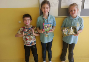 Filip z dziewczynkami